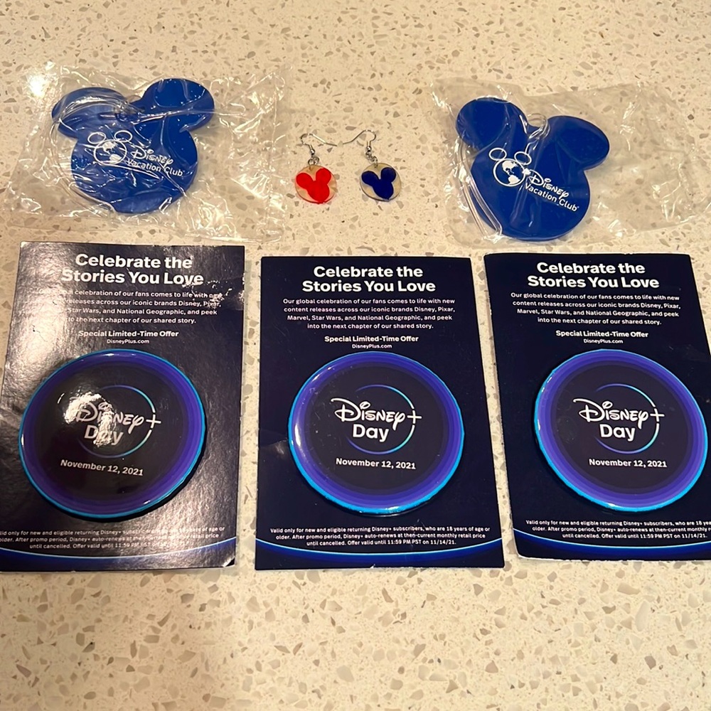 Disney Accessories Bundle